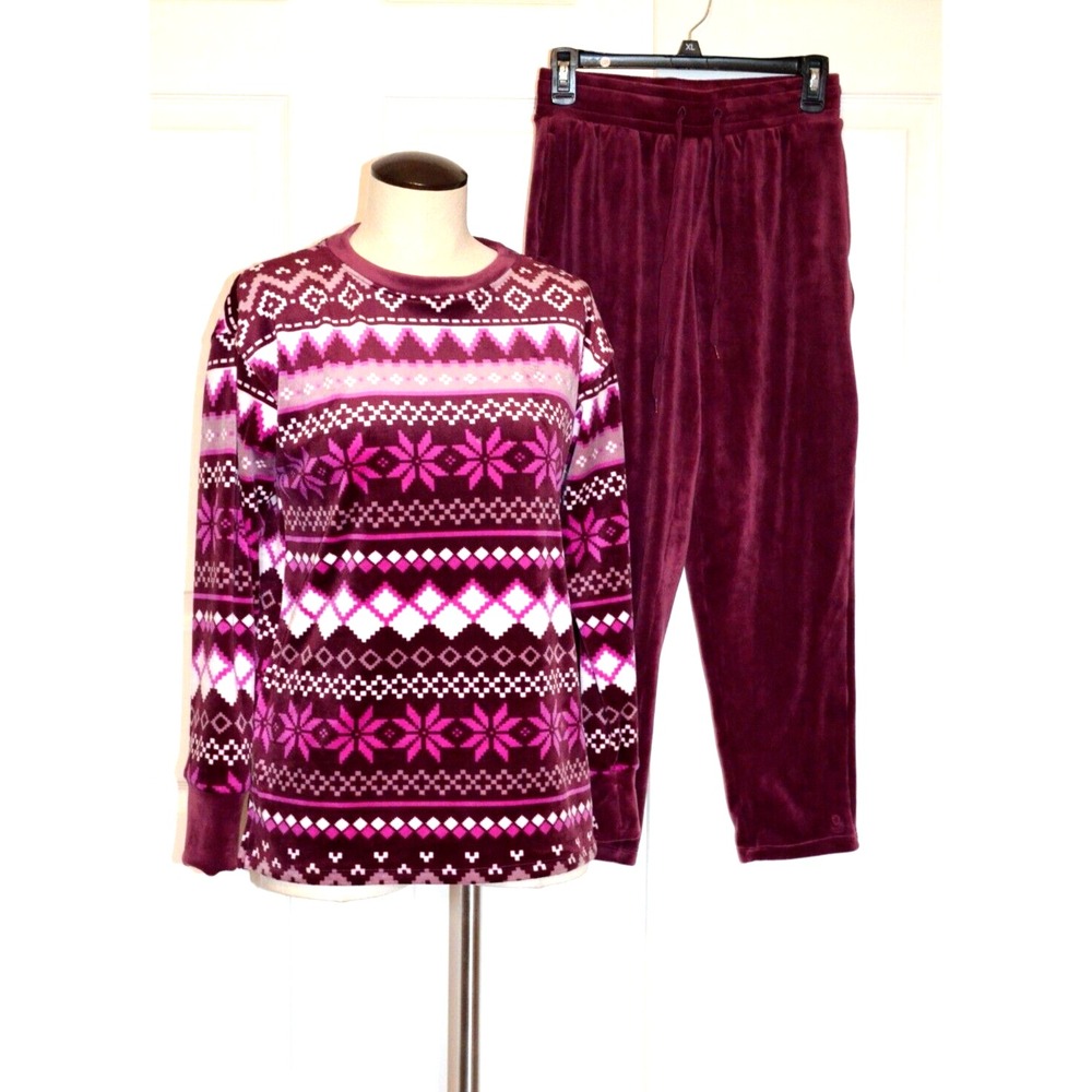 Duddl Duds 2 Pc‎ Women's Plush Pajama Set Size PXS Burgundy Geometric Snowflakes